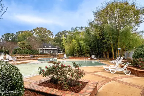 Exterior - 217 Bayview Dr, Madison, MS 39110 photo 7 of 11