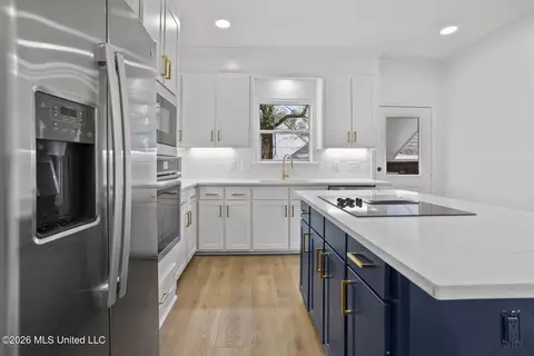 Kitchen - 217 Bayview Dr, Madison, MS 39110 photo 5 of 5