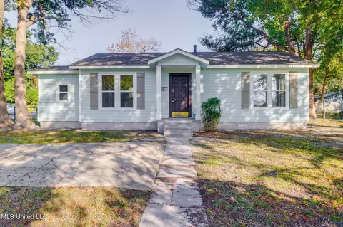 910 22nd St, Gulfport, MS 39501