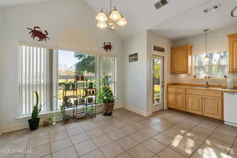 10 Apache Dr, Picayune, MS 39466 photo 6