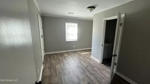 Bedroom - 2261 Paden St, Jackson, MS 39204 photo 2 of 5