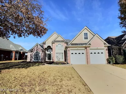 3098 Roseleigh Dr, Southaven, MS 38672