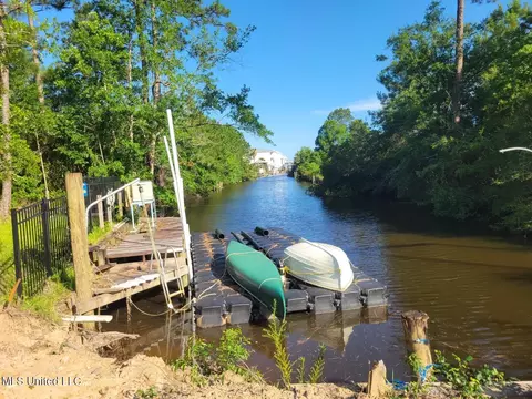 350 Loulu Pl, Diamondhead, MS 39525 photo 10