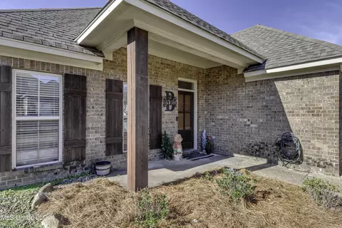 717 Chambord Dr, Brandon, MS 39042 photo 3