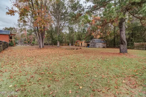 Exterior - 3016 Ed Parker Rd, Moss Point, MS 39562 photo 19 of 23