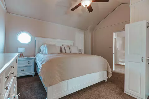 Bedroom - 3016 Ed Parker Rd, Moss Point, MS 39562 photo 7 of 10