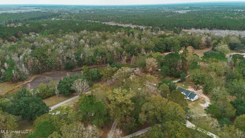 View/Area - 3016 Ed Parker Rd, Moss Point, MS 39562 photo 6 of 6