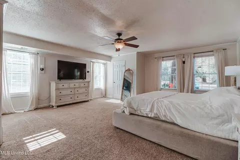 Bedroom - 3016 Ed Parker Rd, Moss Point, MS 39562 photo 1 of 10
