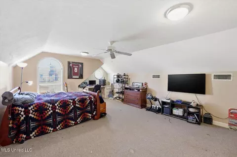 Bedroom - 513 Windsor Dr, Brandon, MS 39047 photo 5 of 6