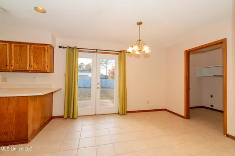 Dining - 305 Rita Ln, Long Beach, MS 39560 photo 1 of 1