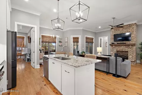 Other - 445 Brazos Dr, Brandon, MS 39047 photo 5 of 14