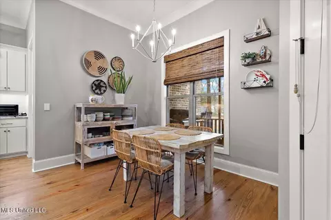 Dining - 445 Brazos Dr, Brandon, MS 39047 photo 2 of 2