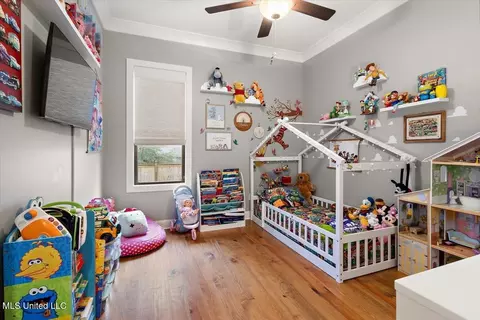 Bedroom - 445 Brazos Dr, Brandon, MS 39047 photo 4 of 5