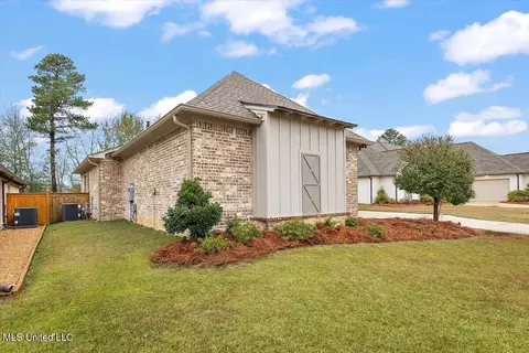 Exterior - 445 Brazos Dr, Brandon, MS 39047 photo 2 of 2