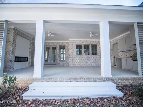 Exterior - 103 Silverleaf Dr, Madison, MS 39110 photo 9 of 9