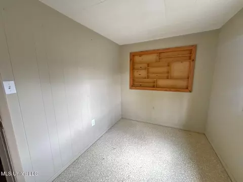 Bedroom - 217 Harbor Ln, Brandon, MS 39047 photo 2 of 3