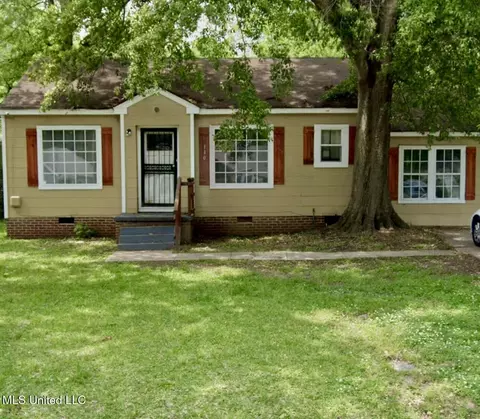 110 Barbara Ave, Jackson, MS 39209