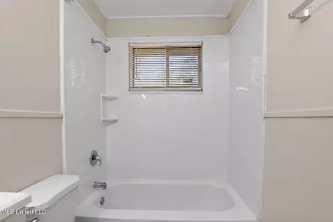 Bath - 2446 Overbrook Dr, Jackson, MS 39213 photo 3 of 3