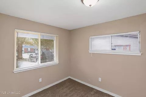 Bedroom - 2446 Overbrook Dr, Jackson, MS 39213 photo 1 of 9