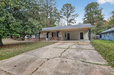 5742 Wildflower Dr, Jackson, MS 39209