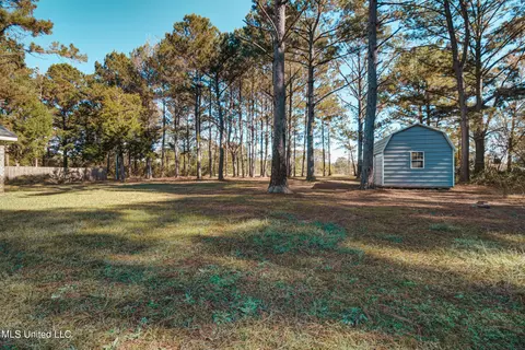 Exterior - 196 Easley Rd #D, Lucedale, MS 39452 photo 5 of 7