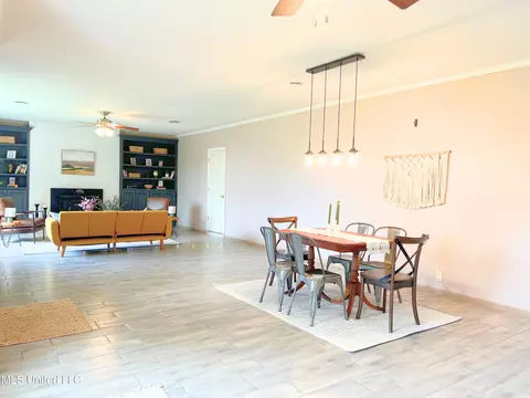 174 Victory Rd, Laurel, MS 39443 photo 8