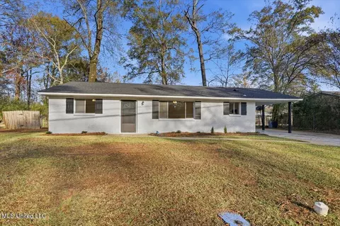 3340 Harle St, Pearl, MS 39208
