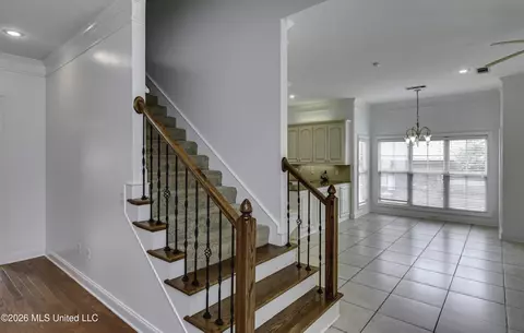 Entry Way - 401 Kingsbridge Rd, Madison, MS 39110 photo 2 of 6
