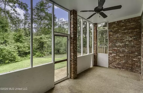 Exterior - 401 Kingsbridge Rd, Madison, MS 39110 photo 7 of 19