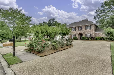 Exterior - 401 Kingsbridge Rd, Madison, MS 39110 photo 15 of 19