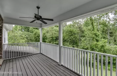 Exterior - 401 Kingsbridge Rd, Madison, MS 39110 photo 4 of 19