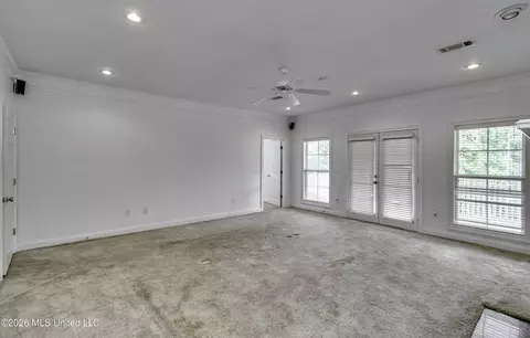 Living - 401 Kingsbridge Rd, Madison, MS 39110 photo 14 of 14