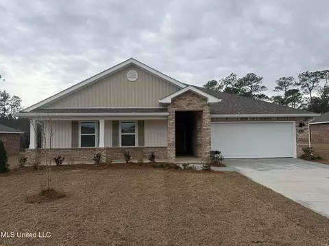 9474 Reserve Blvd, Biloxi, MS 39532