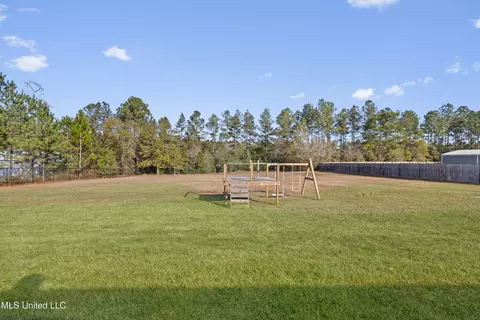 20320 Gordon St, Saucier, MS 39574 photo 22