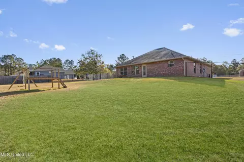 20320 Gordon St, Saucier, MS 39574 photo 23