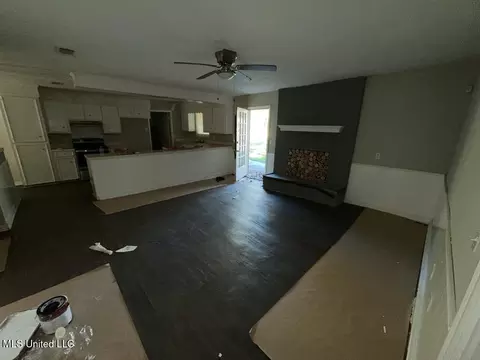 946 N Valley Falls Rd, Jackson, MS 39212 photo 2