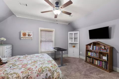 Bedroom - 101 Lake Shore Cv, Madison, MS 39110 photo 6 of 8
