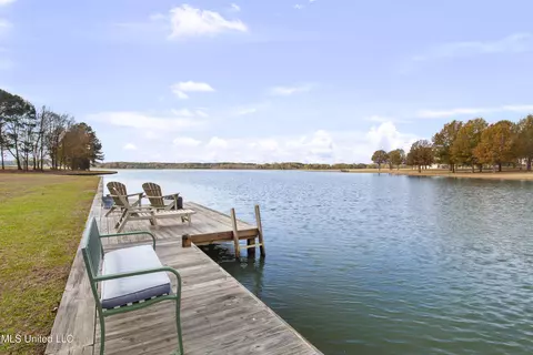 Exterior - 101 Lake Shore Cv, Madison, MS 39110 photo 10 of 18