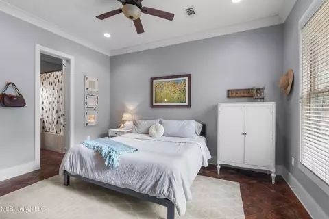 Bedroom - 101 Lake Shore Cv, Madison, MS 39110 photo 3 of 8