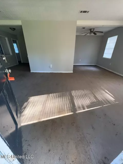 186 Delano Dr, Jackson, MS 39209 photo 2