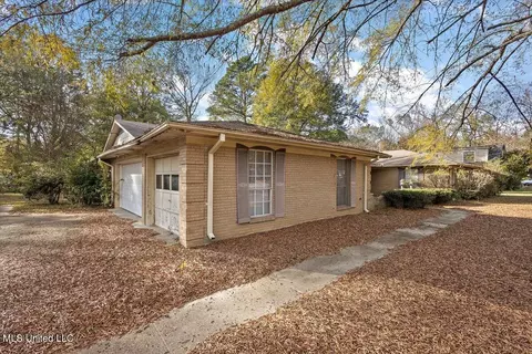 5505 Marblehead Dr, Jackson, MS 39211 photo 3
