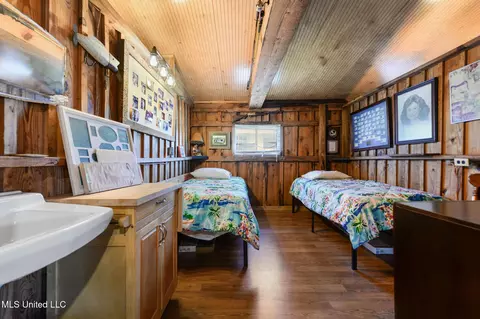 Bedroom - 9277 Riverlodge Dr, Moss Point, MS 39562 photo 1 of 4
