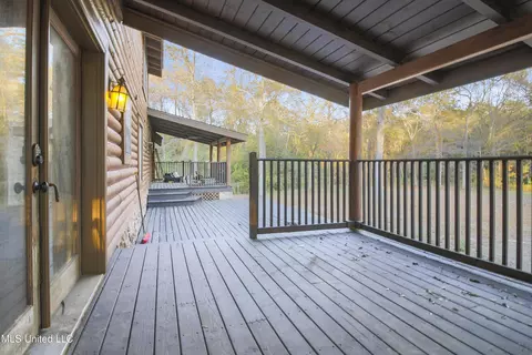Exterior - 17542 Jones Ln, Saucier, MS 39574 photo 5 of 9