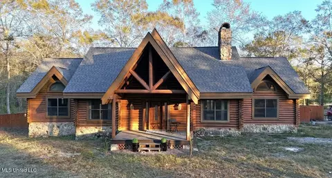 17542 Jones Ln, Saucier, MS 39574