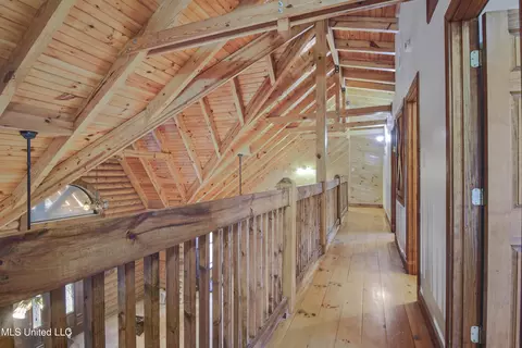 Entry Way - 17542 Jones Ln, Saucier, MS 39574 photo 1 of 1