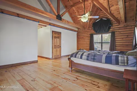 Bedroom - 17542 Jones Ln, Saucier, MS 39574 photo 3 of 7