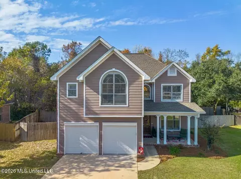 2022 Lantana Cv, Biloxi, MS 39532