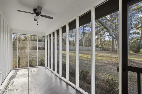 Exterior - 210 Haddon Cir, Brandon, MS 39047 photo 2 of 6