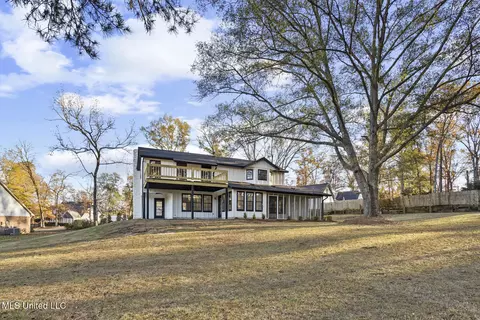 Exterior - 210 Haddon Cir, Brandon, MS 39047 photo 5 of 6
