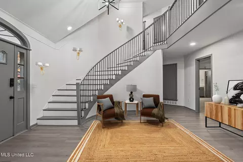 Entry Way - 210 Haddon Cir, Brandon, MS 39047 photo 1 of 1